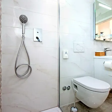 Apartment And Studio Tereza Rovinj Exterior photo