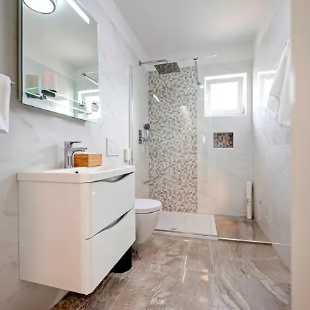 Apartment And Studio Tereza Rovinj Exterior photo