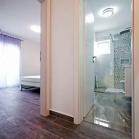 Apartment And Studio Tereza Rovinj Exterior photo