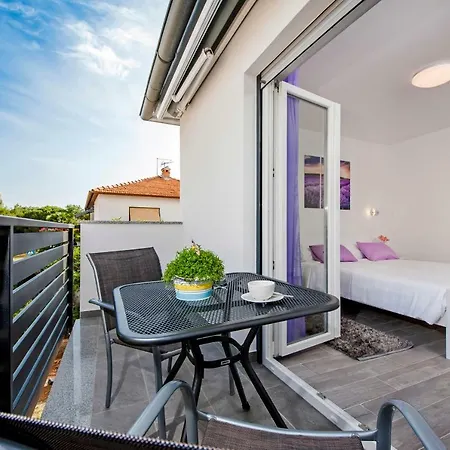 Apartment And Studio Tereza Rovinj Exterior photo