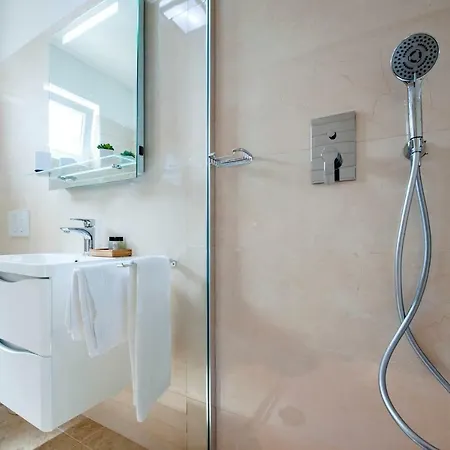 Apartment And Studio Tereza Rovinj Exterior photo